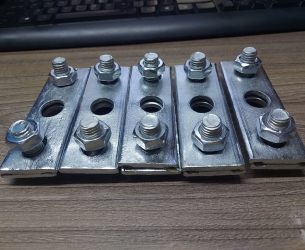 Kẹp cáp 3boulon 4.7*40*120