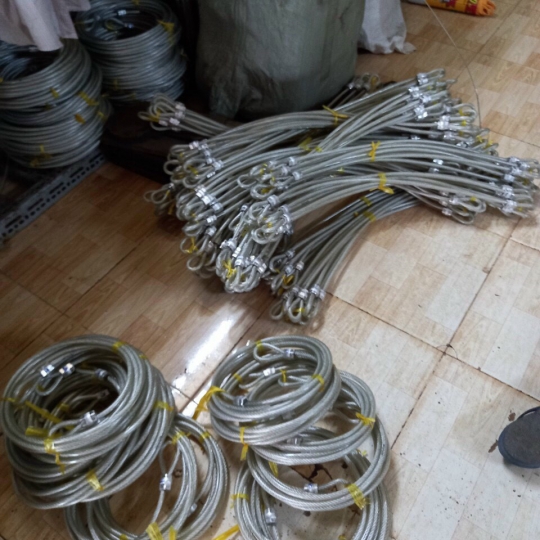 Dây khóa cáp thép