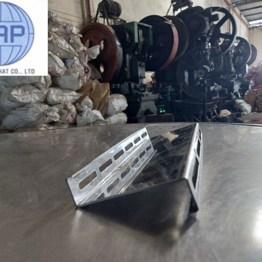 Bát Z inox gắn năng lượng mặt trời